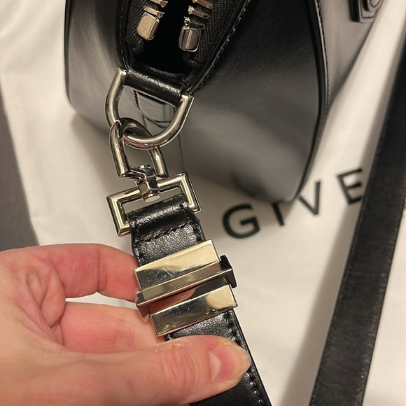 Givenchy Antigona Bag small - Picture 6 of 12
